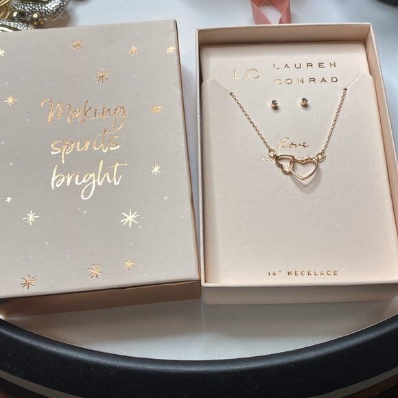 LC Lauren Conrad Jewelry - LC Lauren Conrad sweet heart necklace with tiny studs
